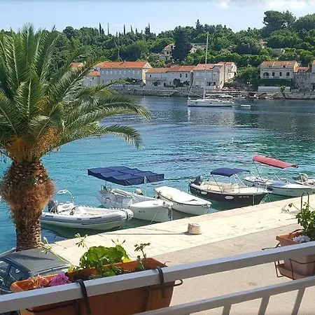 Bradley Apartmants Hr Daire Račišće