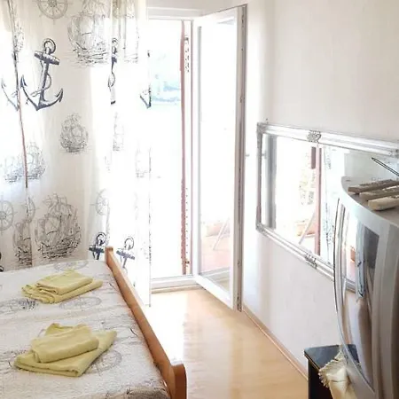 Bradley Apartmants Hr